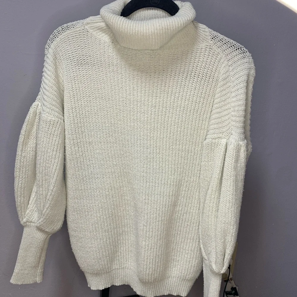 Hazel & Olive Women’s Turtle Neck Balloon Sleeves White Stretchy Sweater - Picture 1 of 6